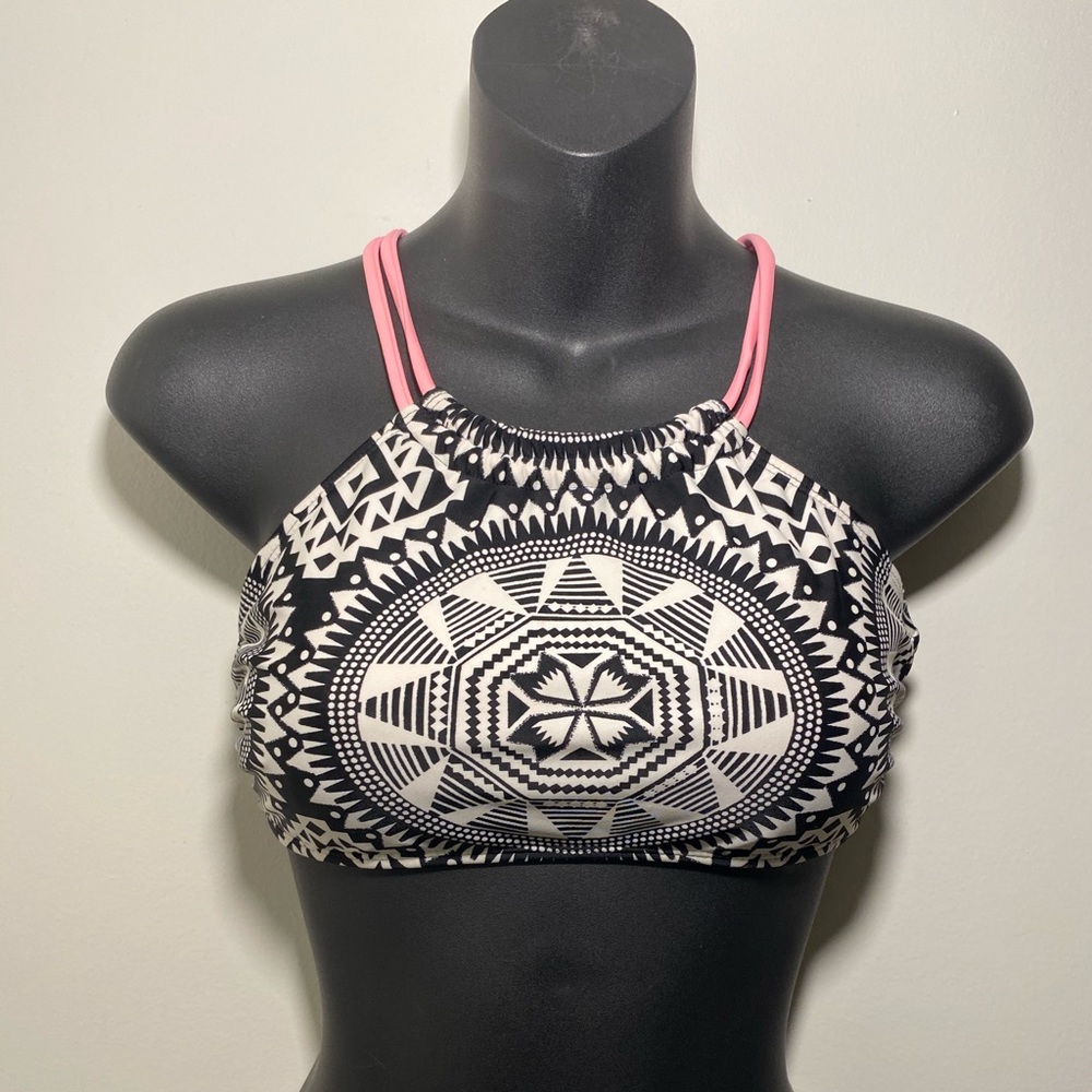 Black, white and pink swim top